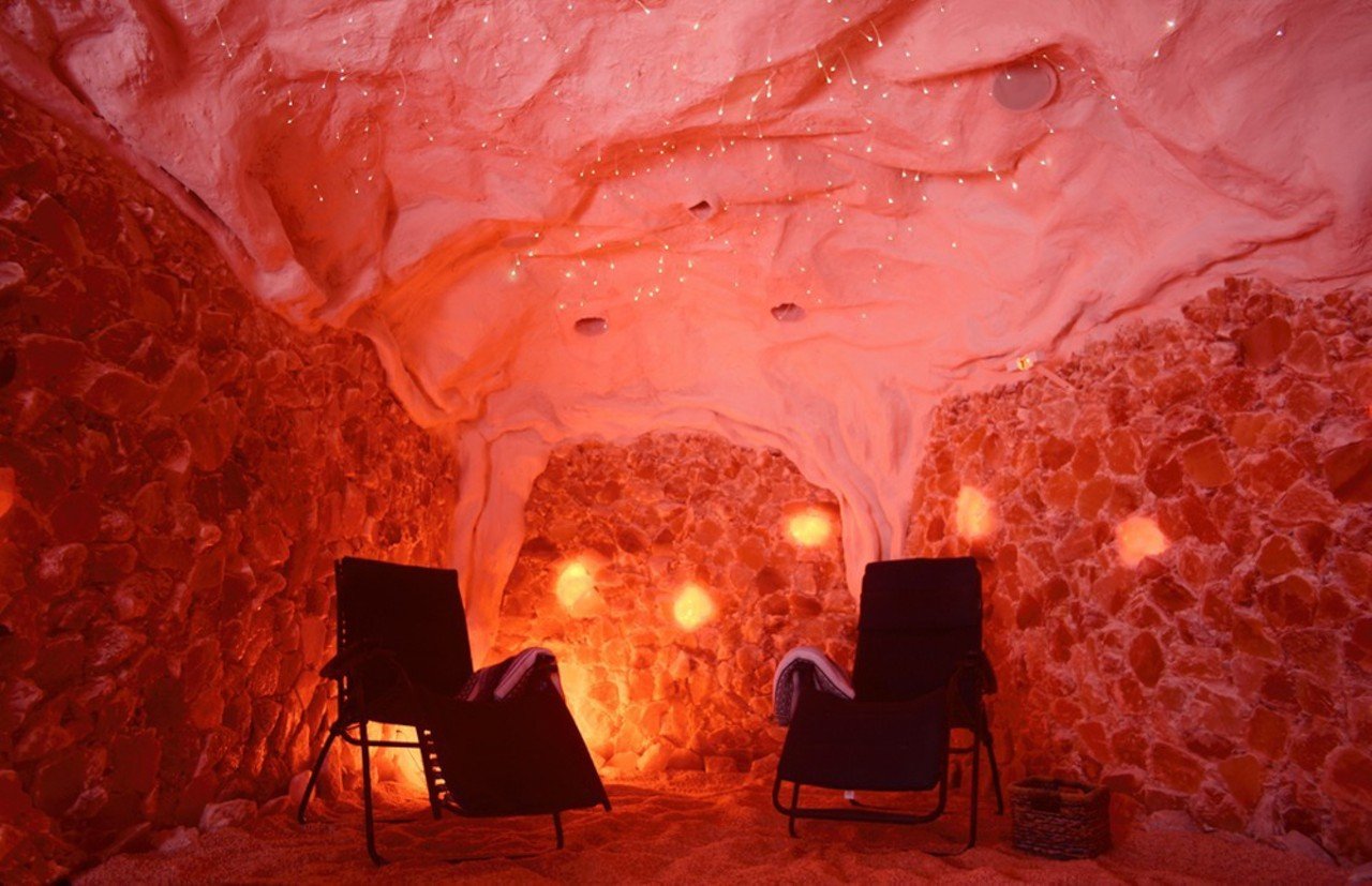  Go to the Louisville Salt Cave
Salt caves supposedly help with allergies and stress, among other things. We just think this one looks cool.
Photo via louisvillesaltcave/Instagram