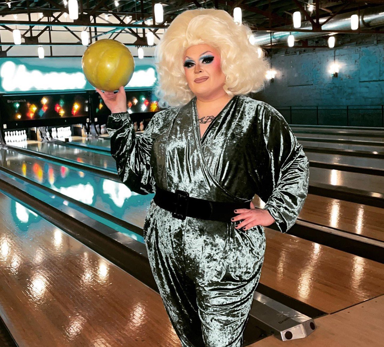  Zsa Zsa Gabortion
@zsazsagabortion  
Zsa Zsa Gabortion designs and sews outfits for other queens, including Jade Jolie. Unrelatedly, Gabortion once dressed up as &#147;sexy Colonel Sanders.&#148; Very fitting for a Kentuckian drag artist!
Photo via zsazsagabortion/Instagram