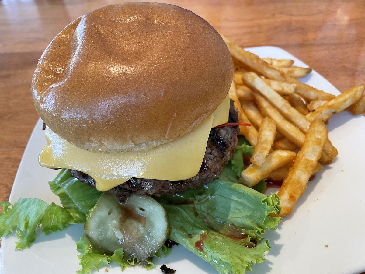 The cheeseburger was one of the largest I've ever seen, and also one of the best. The fries alongside are exceptional, too.  |  Photos by Robin Garr