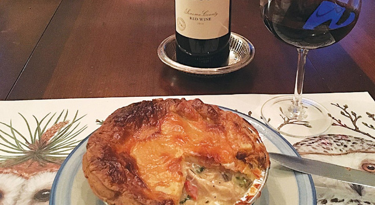 Chicken pot pie from Lilly&#146;s: A Kentucky Bistro and Decoy Sonoma County Red.