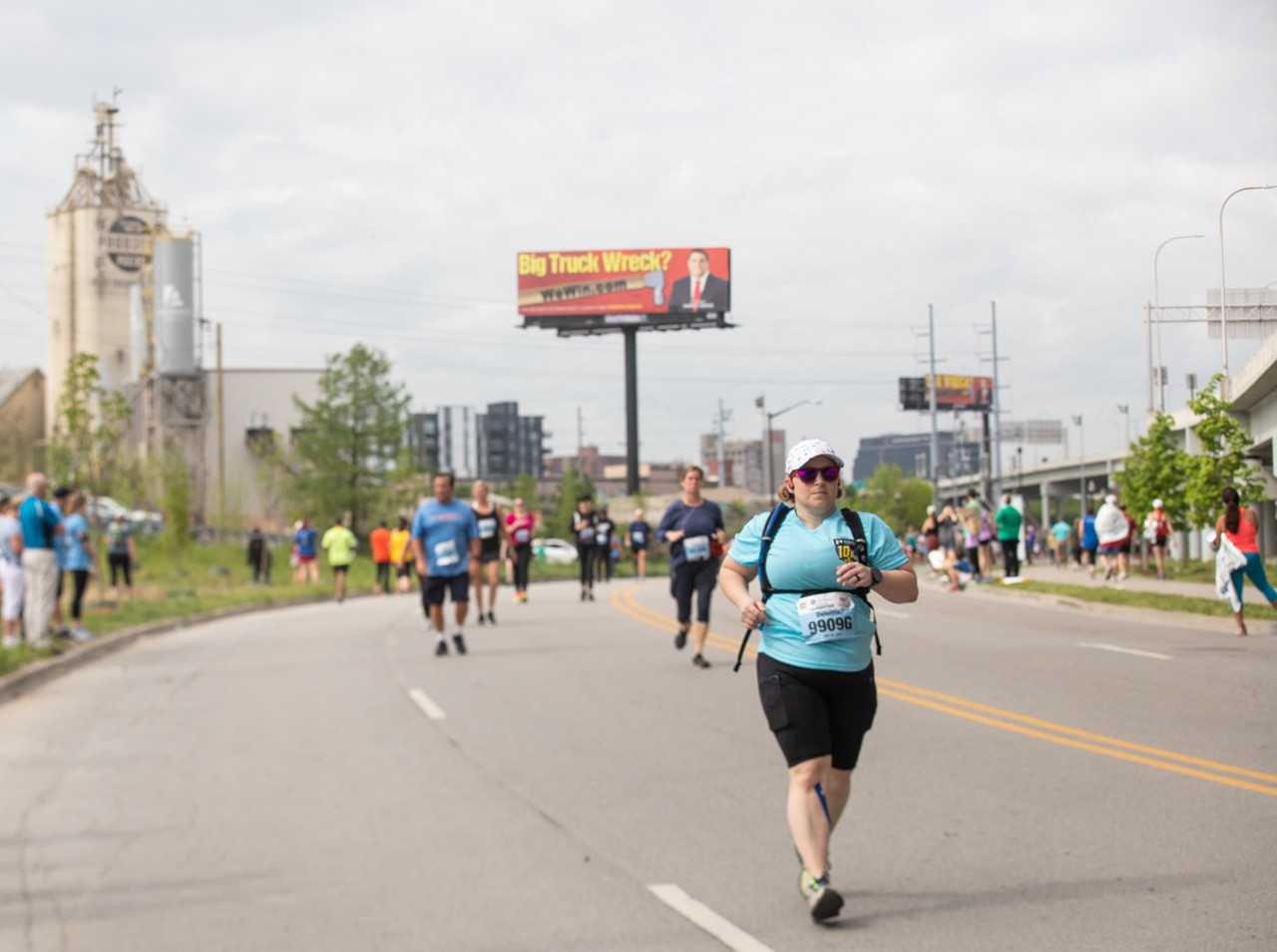 Everything We Saw At The 2022 Kentucky Derby Festival Marathon And Mini Marathon