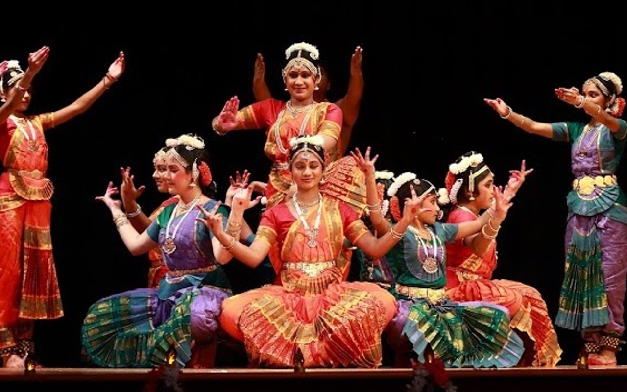 Dancers at the Guru Vandana Arts Academy performing "Sarvam Brahmamayam"