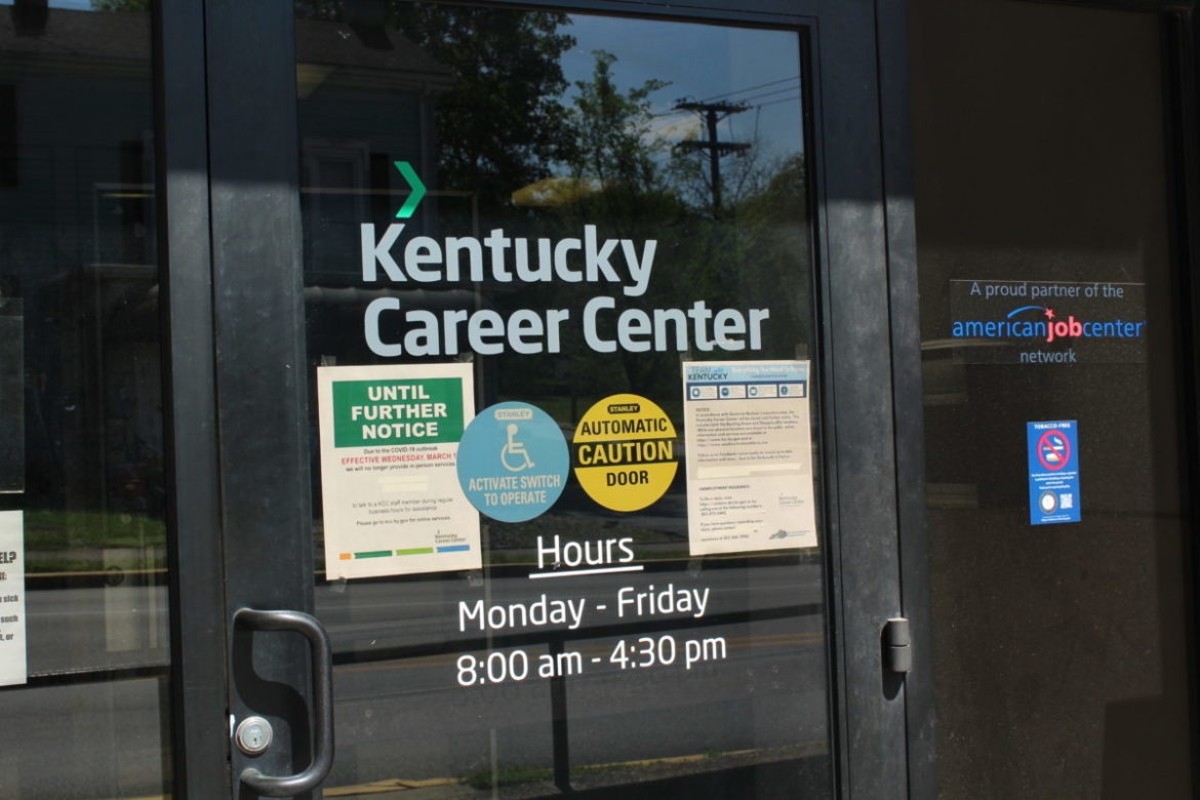 Unemployment office in Kentucky. |  Photo by Becca Schimmel for KyCIR
