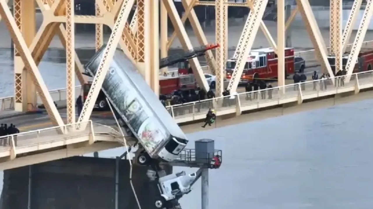 Should Semi Trucks Be Allowed On The Second Street Bridge? After Latest Crash, We're Not So Sure