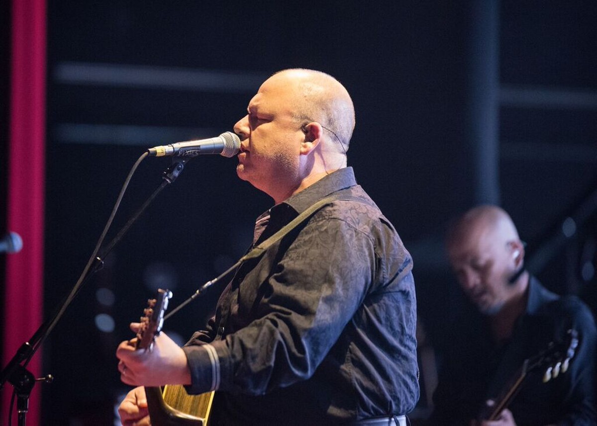 Photo Set: Pixies (5/15/15, Louisville Palace)