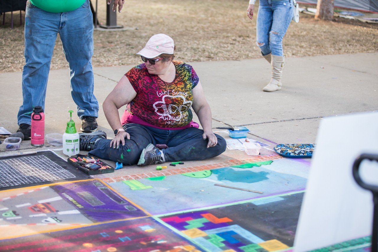 PHOTOS: All Of The Vibrant Sidewalk Art We Saw At Via Colori