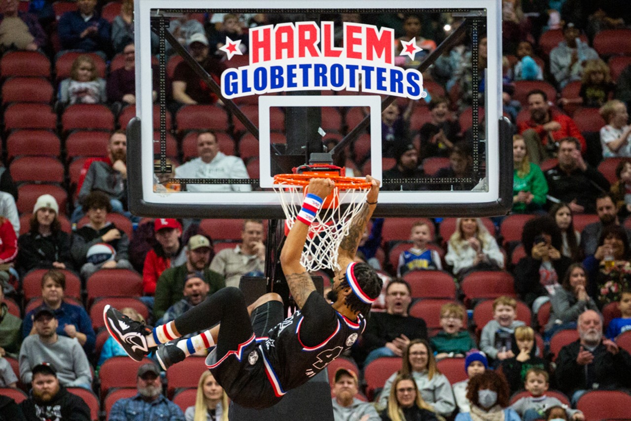PHOTOS: All The Shots And Stunts We Saw At The Harlem Globetrotters Game