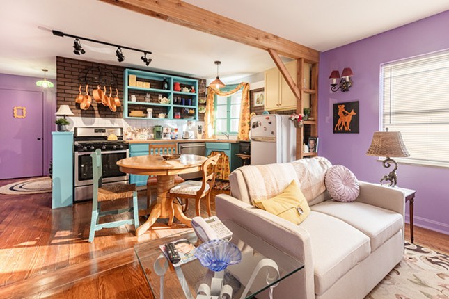 "Friends"-themed Airbnb "The Purple Suite" (formerly known as "The one with the F&#149;r&#149;i&#149;e&#149;n&#149;d&#149;s")