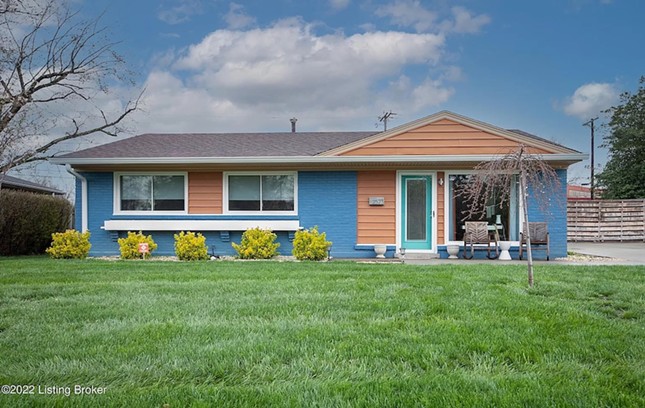This Colorful Mid-Century Modern Ranch Is For Sale In Louisville For $220K