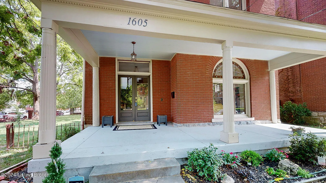 This Meticulously Renovated Victorian In Old Louisville Is Packed With Charm And Style