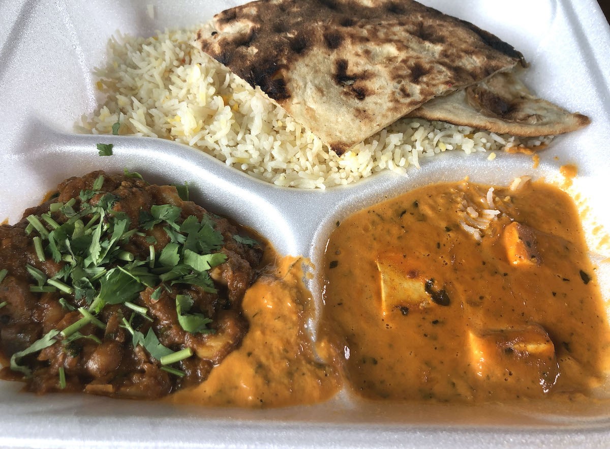 The free veggie lunch at Dakshin offers paneer tikka masala, veggie masala, naan and rice.