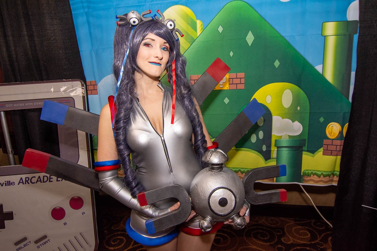 Malicious Cosplay dressed as Magnemite from Pokemon. - Nik Vechery
