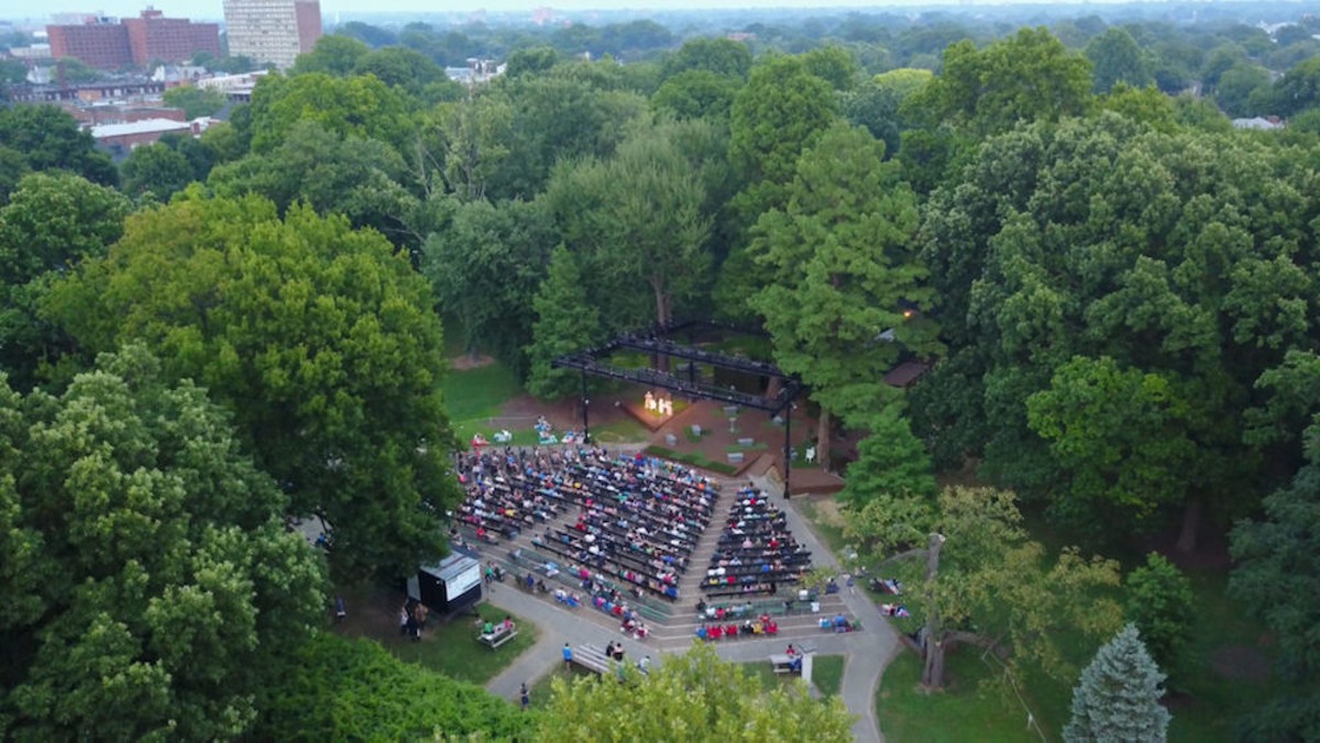 Kentucky Shakespeare Festival in Central Park. Photo by Ezra Ness.